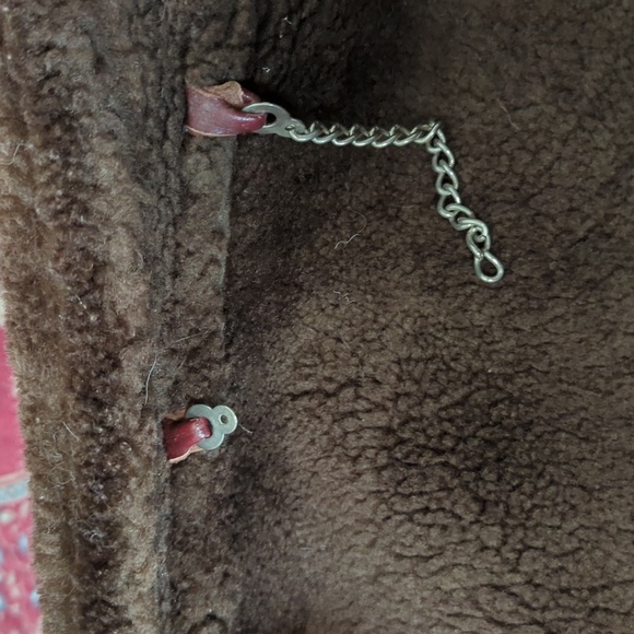 Vintage Sheepskin coat - Picture 6 of 12